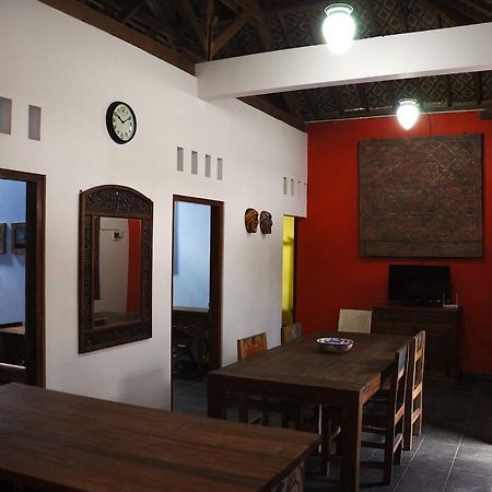 Villa Buddha Malioboro Yogyakarta Eksteriør billede