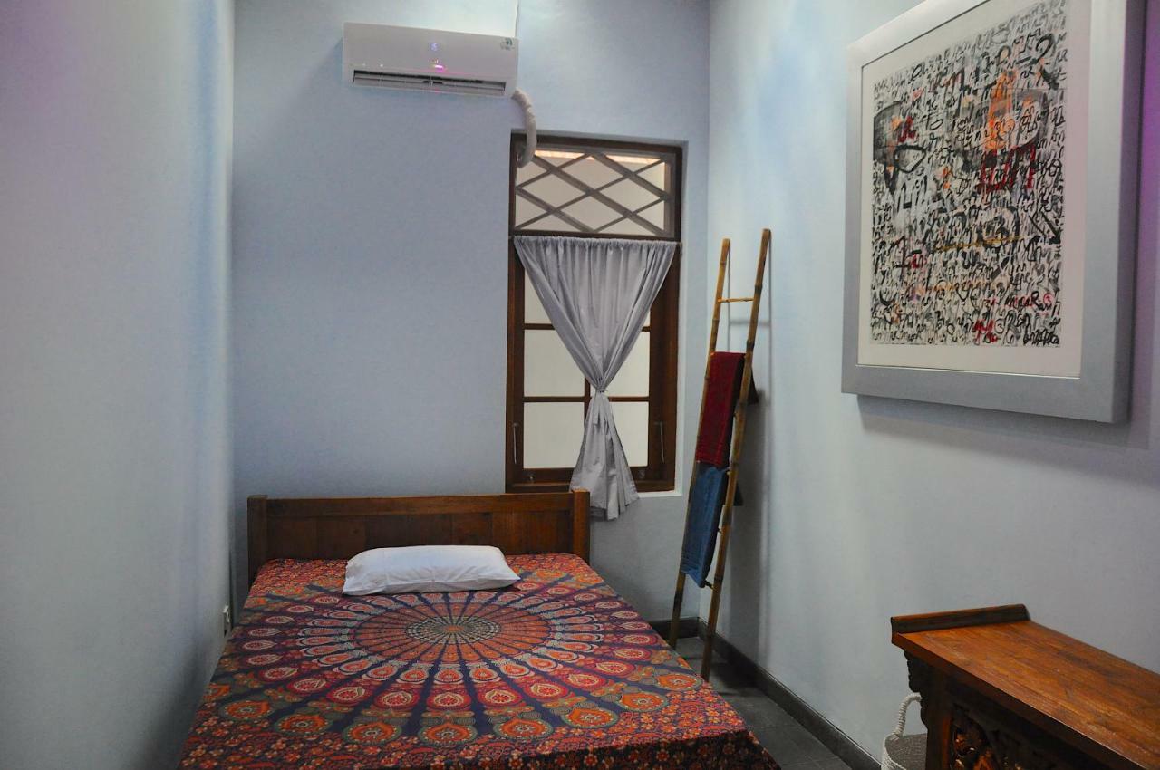 Villa Buddha Malioboro Yogyakarta Eksteriør billede