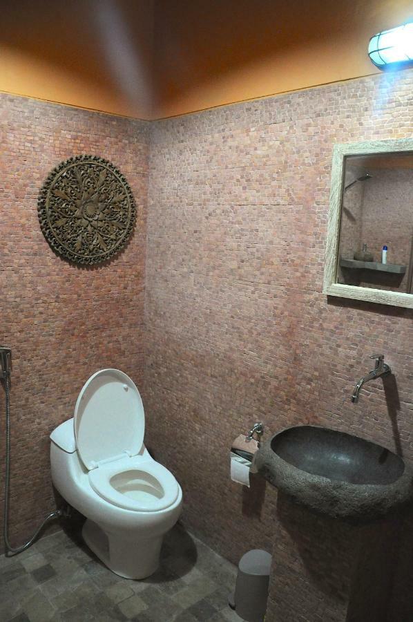 Villa Buddha Malioboro Yogyakarta Eksteriør billede